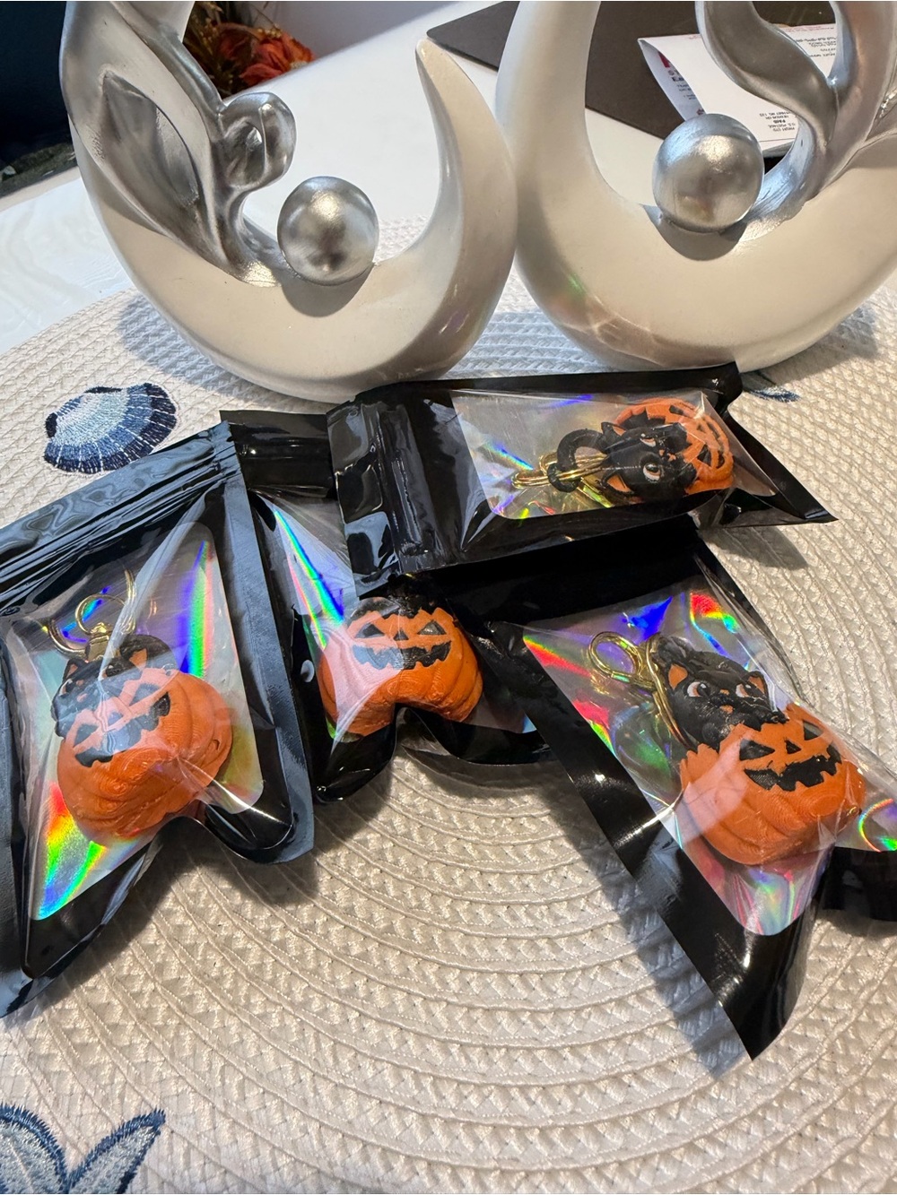 Halloween Pumpkin Jack-O'-Lantern Keychain Party Favors - Orange